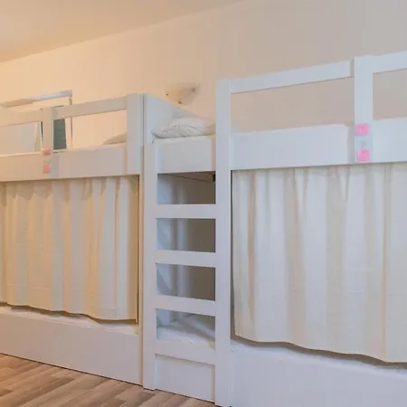 Love Dubrovnik Hostel ドゥブロブニク