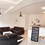 Love Dubrovnik Hostel 호스텔 두브로브니크