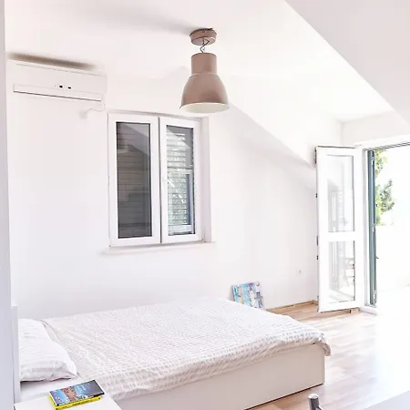 旅馆 Love Dubrovnik Hostel 杜布罗夫尼克