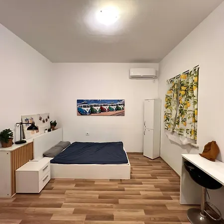 Vandrarhem Love Dubrovnik Hostel *
