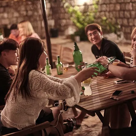 Love Dubrovnik Hostel *