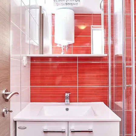 Love Dubrovnik Hostel Дубровник