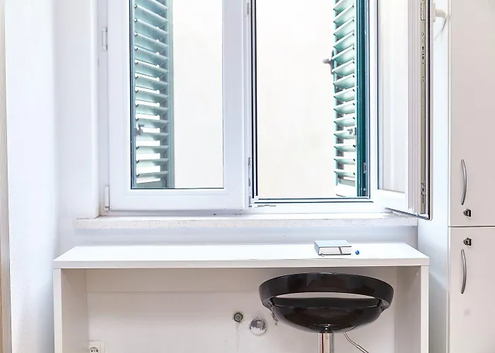 Love Dubrovnik Hostel