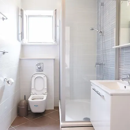 Love Dubrovnik Hostel