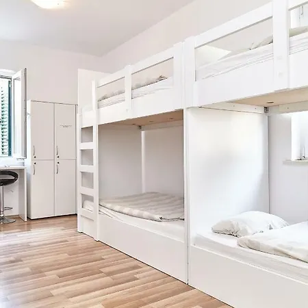 Hostal Love Dubrovnik Hostel Dubrovnik