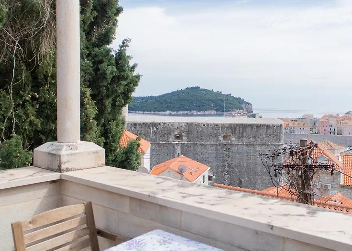 Love Dubrovnik Hostel *